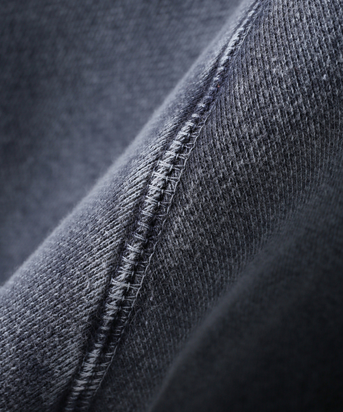 JOURNAL STANDARD（ジャーナルスタンダード）の「ガーメントダイプルパーカー（パーカー・レディース・ブラウン系その他/レッド/チャコールグレー・FREE）」の9枚目の写真