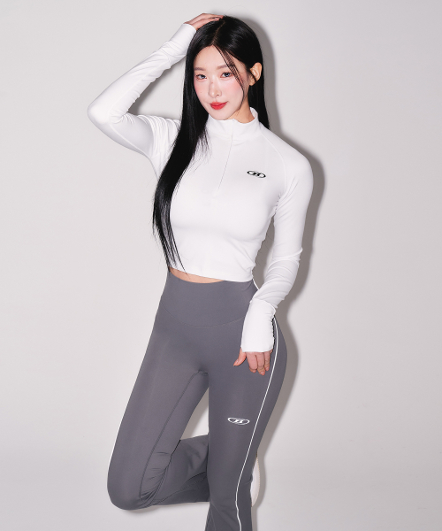 BORN TO WIN（ボーントゥウィン）の「W SYMBOL B MESH HALF ZIP-UP JACKET [WHITE]（Tシャツ/カットソー・レディース・その他・1/2）」の4枚目の写真