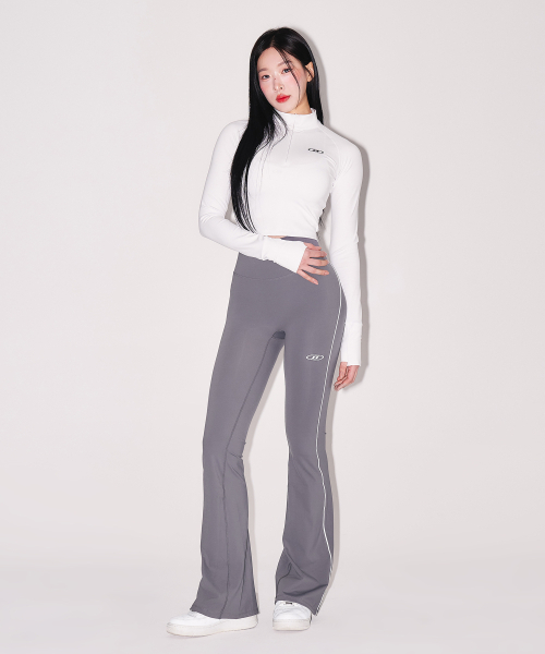 BORN TO WIN（ボーントゥウィン）の「W SYMBOL B MESH HALF ZIP-UP JACKET [WHITE]（Tシャツ/カットソー・レディース・その他・1/2）」の5枚目の写真