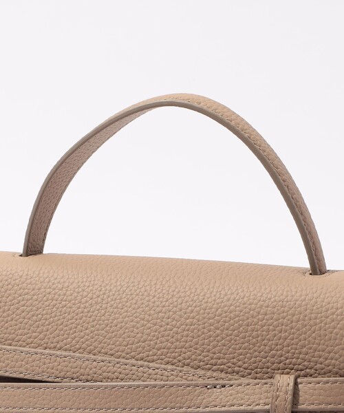 tov(トーヴ)の「TOV MIMI M バッグ(ハンドバッグ・レディース・ブラック/ベージュ・FREE)」の7枚目の写真