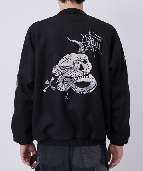 GOLD(ゴールド)の「【gold/ゴールド】WOOL MELTON ×ACETATE SOUVENIR JACKET(ブルゾン・メンズ・ブラック・S/M)」の2枚目の写真