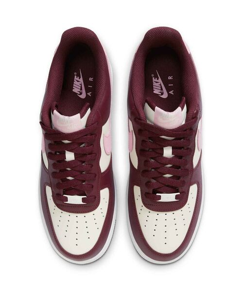 NIKE(ナイキ)の「ナイキ エア フォース 1 '07 メンズシューズ / Nike Air Force 1 '07 Men's Shoes FD9925-161 Pale Ivory(スニーカー・メンズ・アイボリー・25.5/26/26.5/27/27.5/28/24/24.5/25/28.5/29.5/29)」の5枚目の写真