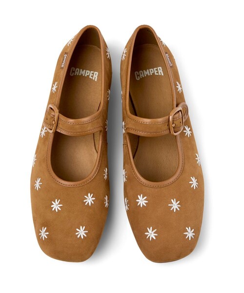CAMPER（カンペール）の「[カンペール] CASI MYRA / カジュアルシューズ（パンプス・レディース・キャメル・25.0cm/23.0cm/23.5cm/24.0cm/22.5cm）」の6枚目の写真