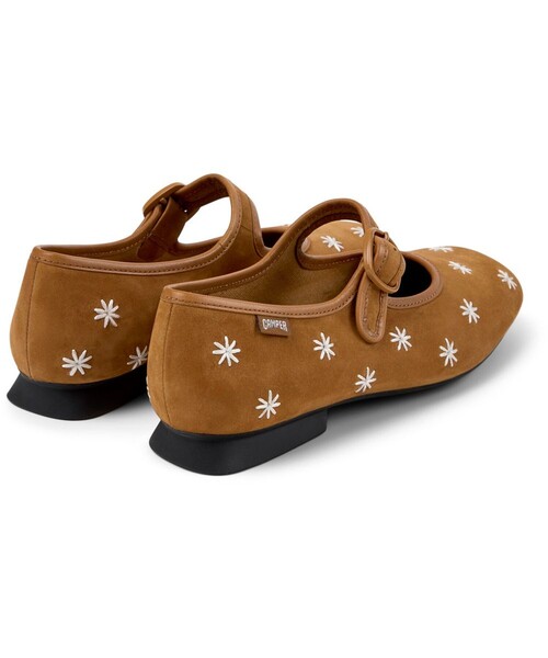 CAMPER（カンペール）の「[カンペール] CASI MYRA / カジュアルシューズ（パンプス・レディース・キャメル・25.0cm/23.0cm/23.5cm/24.0cm/22.5cm）」の3枚目の写真