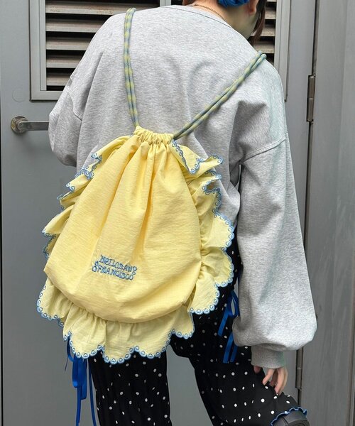 HELLO.SANFRANCISCO（ハローサンフランシスコ）の「【HELLO.SANFRANCISCO/ハローサンフランシスコ】パラコードフリルナップサック（ショルダーバッグ・レディース・ブラック/イエロー/ピンク・ONE SIZE）」の14枚目の写真
