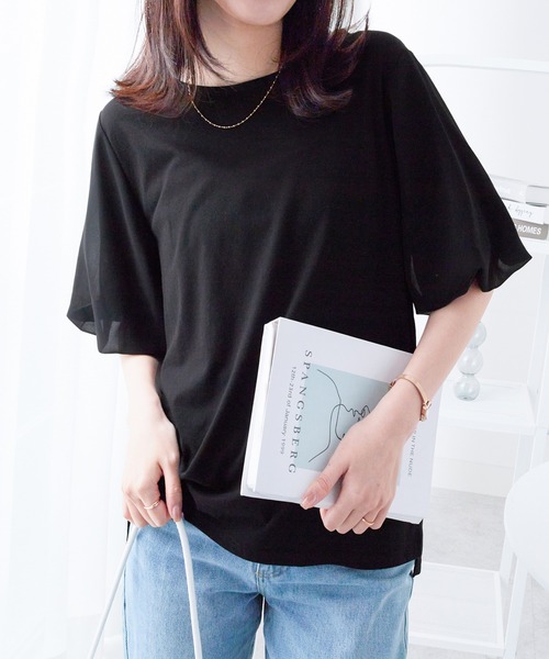 alotta(アロッタ)の「袖異素材バルーンTシャツ(Tシャツ/カットソー・レディース・ダークラベンダー/ブラック/グレイッシュブルー/グリーン/ホワイト/ネイビー・M/L/LL)」の2枚目の写真