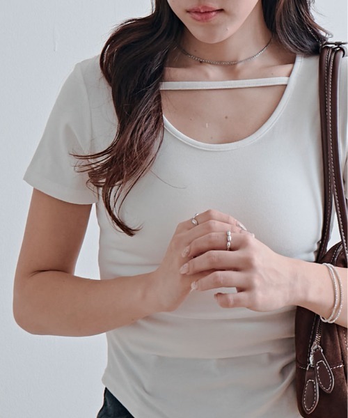 kirakiraShop(キラキラショップ)の「ネック ストラップ シャーリング アシメ Tシャツ(Tシャツ/カットソー・レディース・イエロー/ブラック/ピンク/ホワイト/ブルー・FREE)」の9枚目の写真