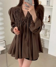 leune（ルネ）の「ギャザーリボンフレアブラウス（シャツ/ブラウス）」