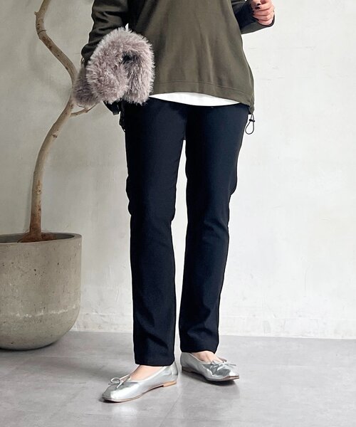 un dix cors（アンディコール）の「【S/Mサイズ展開】起毛ストレッチテーパード（その他パンツ・レディース・ブラック/ライトグレー/チャコールグレー・MEDIUM/SMALL）」の2枚目の写真