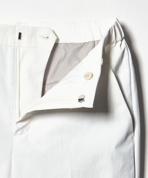 A DAY IN THE LIFE UNITED ARROWS(アデイインザライフユナイテッドアローズ)の「ツイル ストレートパンツ ホワイト ‐ウォッシャブル‐<A DAY IN THE LIFE>(スラックス・レディース・オフホワイト・38/36)」の13枚目の写真