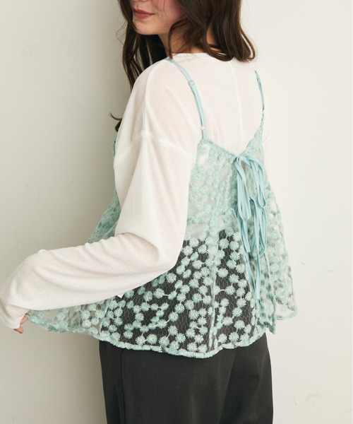 Lunea（ルネア）の「ジャガード花柄シアービスチェ/キャミソール（キャミソール・レディース・アイボリー/ピンク/ライトブルー・FREE）」の2枚目の写真