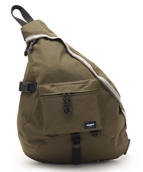 atmos(アトモス)の「atmos One Sholder Bag / アトモス ワン ショルダー バッグ(ショルダーバッグ・メンズ・ブラック/カーキ・ONE SIZE)」の2枚目の写真