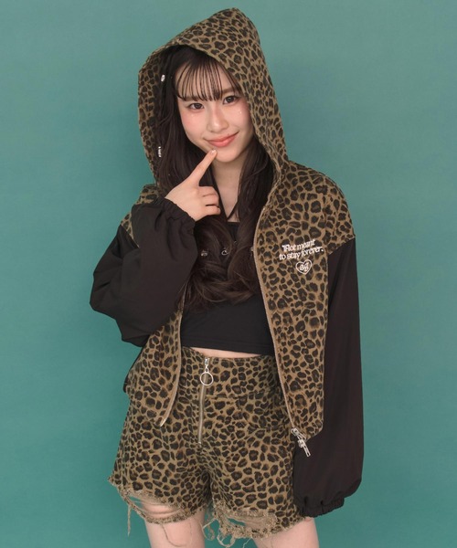 ANAP GiRL(アナップガール)の「キリカエ配色ブルゾン(ブルゾン・キッズ・ブルー/ベージュ・XS/S/M)」の1枚目の写真