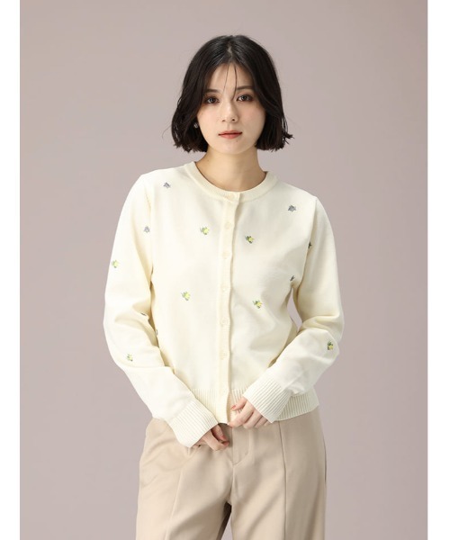 fifth(フィフス)の「フルーツ刺繍クルーネックカーディガン(カーディガン/ボレロ・レディース・ネイビー/アイボリー/ブラウン・M)」の10枚目の写真