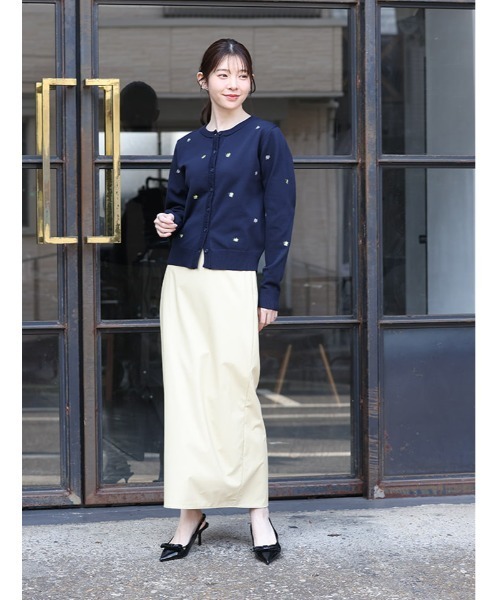 fifth(フィフス)の「フルーツ刺繍クルーネックカーディガン(カーディガン/ボレロ・レディース・ネイビー/アイボリー/ブラウン・M)」の19枚目の写真