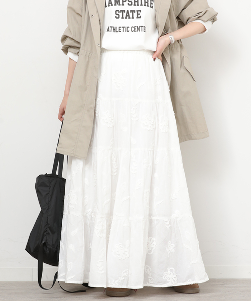 JOURNAL STANDARD relume（ジャーナルスタンダード　レリューム）の「3Dシフリティアードスカート（スカート・レディース・ホワイト/ブラック・FREE）」の13枚目の写真