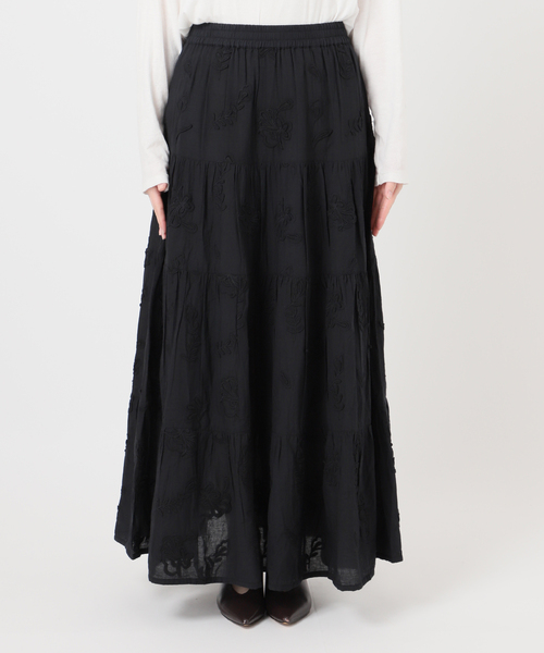 JOURNAL STANDARD relume（ジャーナルスタンダード　レリューム）の「3Dシフリティアードスカート（スカート・レディース・ホワイト/ブラック・FREE）」の18枚目の写真