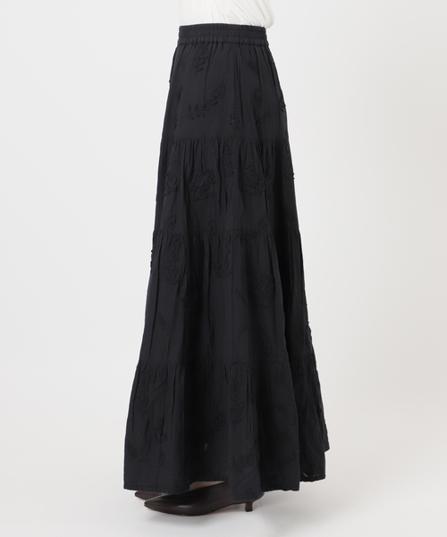 JOURNAL STANDARD relume（ジャーナルスタンダード　レリューム）の「3Dシフリティアードスカート（スカート・レディース・ホワイト/ブラック・FREE）」の19枚目の写真