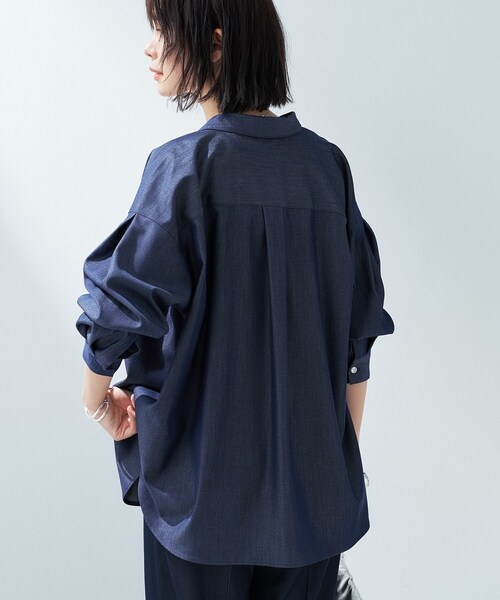 INDIVI（インディヴィ）の「【洗える】デニムライクシャツ（シャツ/ブラウス・レディース・ブルー系その他5/サックスブルー系3・38/13/05）」の9枚目の写真