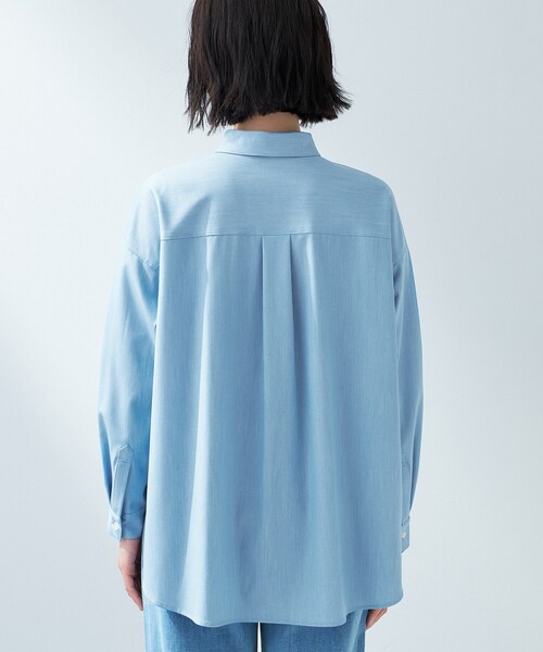INDIVI（インディヴィ）の「【洗える】デニムライクシャツ（シャツ/ブラウス・レディース・ブルー系その他5/サックスブルー系3・38/13/05）」の14枚目の写真