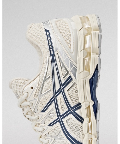 ASICS(アシックス)の「GEL-KAYANO 20 / ゲルカヤノ 20(スニーカー・メンズ・ホワイト系その他・26/29/29.5/23.5/27.5/24/28/23/24.5/25/25.5/27/26.5/28.5)」の12枚目の写真