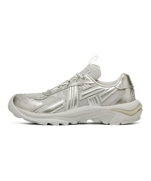 Onitsuka Tiger(オニツカタイガー)の「TIGTRAIL / ティグトレイル(スニーカー・レディース・シルバー・29/28.5/28/27.5/27/26.5/26/25.5/25/24.5/24/23.5/23/22.5)」の4枚目の写真