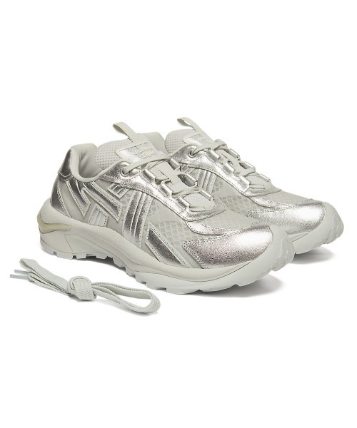 Onitsuka Tiger(オニツカタイガー)の「TIGTRAIL / ティグトレイル(スニーカー・レディース・シルバー・29/28.5/28/27.5/27/26.5/26/25.5/25/24.5/24/23.5/23/22.5)」の6枚目の写真