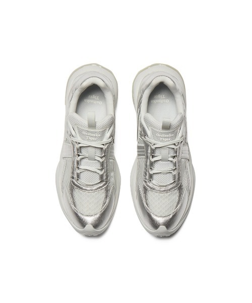 Onitsuka Tiger(オニツカタイガー)の「TIGTRAIL / ティグトレイル(スニーカー・レディース・シルバー・29/28.5/28/27.5/27/26.5/26/25.5/25/24.5/24/23.5/23/22.5)」の7枚目の写真
