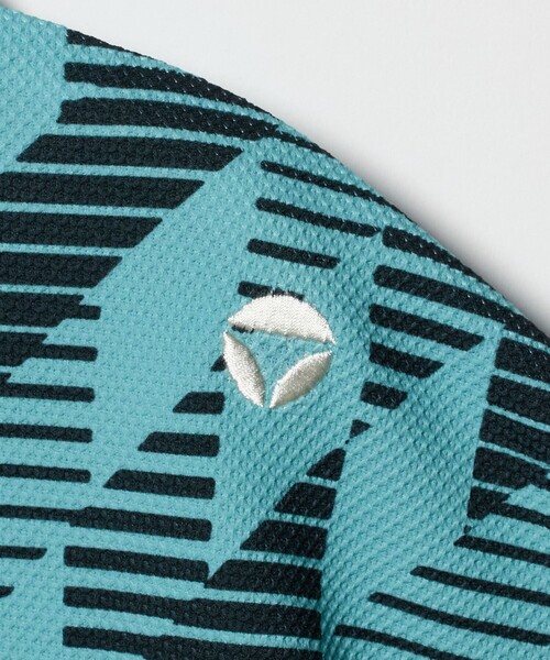 TaylorMade（テーラーメイド）の「＜TaylorMade＞HERITAGE-90 COLLECTION/ユニセックス クラシックロゴ オープンカラー ポロシャツ ストレッチ UV 吸水速乾（ポロシャツ・メンズ・オフホワイト/ブラック/ライトブルー・XL/L/S/M/XS）」の9枚目の写真