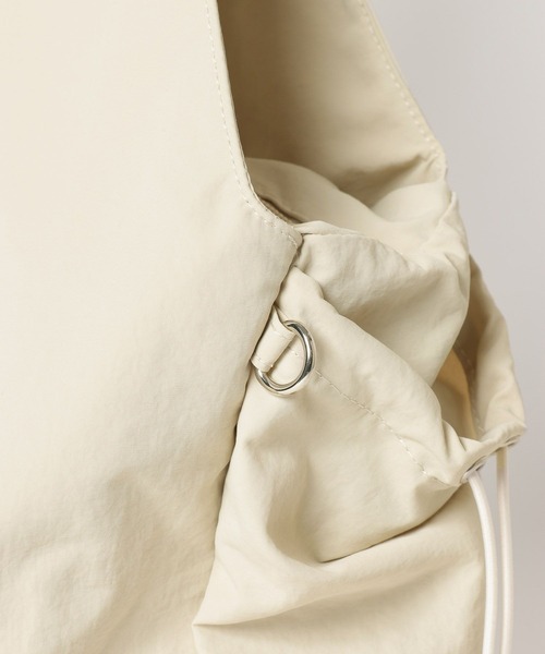 LOWRYS FARM（ローリーズファーム）の「ナイロン５ポケットトートＢＡＧ 647491（トートバッグ・レディース・ブラック/ホワイト・FREE）」の10枚目の写真