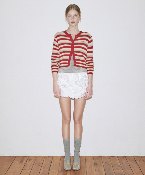 SINOON(シヌーン)の「Stripe Crop Cardigan (Red)(カーディガン/ボレロ・レディース・レッド・FREE)」の3枚目の写真