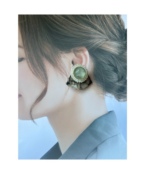 tone(トーン)の「【Lily accessory】インド刺繡ピアス(MA)(ピアス(両耳用)・レディース・ブラック・FREE)」の2枚目の写真