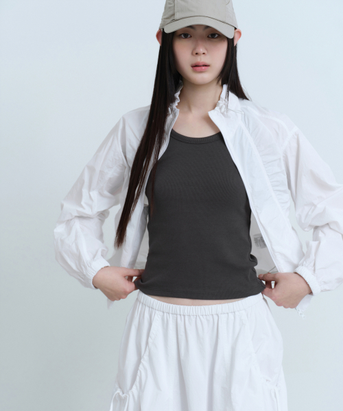 MUSINSA STANDARD WOMAN（ムシンサスタンダードウーマン）の「ウィメンズシャーリングハイネックウィンドブレーカージャケット[ホワイト]（ナイロンジャケット・レディース・その他・X-SMALL/SMALL/MEDIUM/LARGE）」の7枚目の写真
