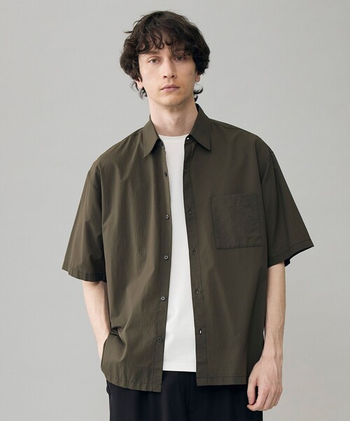 UNFILO(アンフィーロ)の「FINE MOVE Light シャツ(シャツ/ブラウス・メンズ・ブラック系/カーキ系/ネイビー系・SMALL/MEDIUM/LARGE/X-LARGE)」の2枚目の写真
