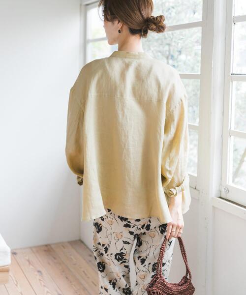 URBAN RESEARCH DOORS（アーバンリサーチドアーズ）の「リネンカーブスリーブブラウス（シャツ/ブラウス・レディース・モカ/イエロー/オフホワイト・FREE）」の17枚目の写真