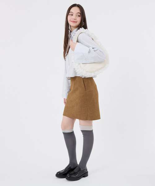 LeSportsac(レスポートサック)の「RUFFLE ZIP HOBO メレンゲレースラッフル(ショルダーバッグ・レディース・ホワイト・FREE)」の3枚目の写真