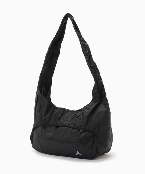ROA(ロア)の「ROA / ロア LAKI PACKABLE KNOT BAG(ショルダーバッグ・メンズ・ブラック・FREE)」の1枚目の写真