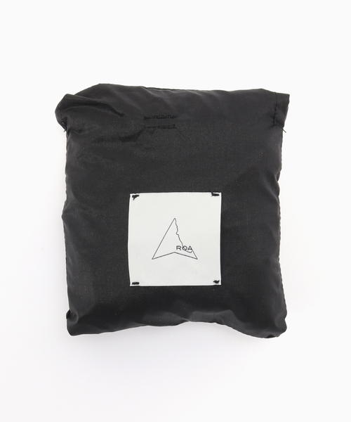 ROA(ロア)の「ROA / ロア LAKI PACKABLE KNOT BAG(ショルダーバッグ・メンズ・ブラック・FREE)」の9枚目の写真