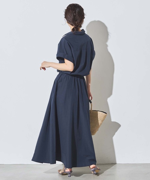 Gready Brilliant（グレディブリリアン）の「コットン混ドロストシャツワンピ（ワンピース・レディース・キャメル/ネイビー・36/38）」の5枚目の写真
