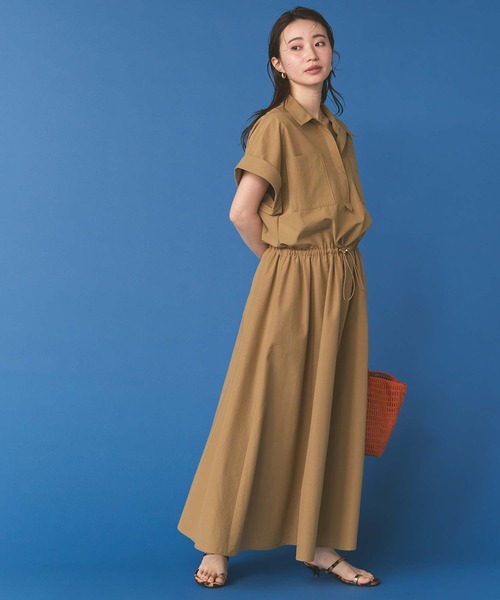 Gready Brilliant（グレディブリリアン）の「コットン混ドロストシャツワンピ（ワンピース・レディース・キャメル/ネイビー・36/38）」の18枚目の写真