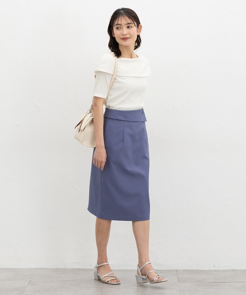 Honeys(ハニーズ)の「【ハニさら・接触冷感・UVカット】オフショル風トップス(Tシャツ/カットソー・レディース・アイボリー/サックスブルー/ブラック/レッド・3L/L/LL/M/S)」の10枚目の写真
