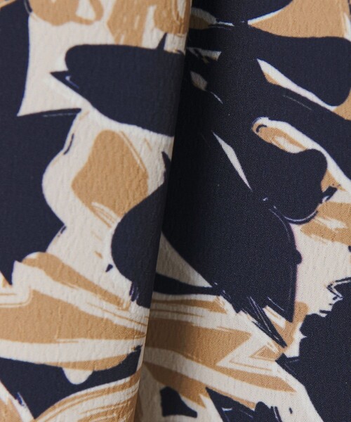 BEAUTY&YOUTH UNITED ARROWS(ビューティーアンドユースユナイテッドアローズ)の「【WEB限定】フラワープリント タックスカート ウォッシャブル(スカート・レディース・ネイビー/ケリーグリーン/オレンジ・M/S)」の22枚目の写真