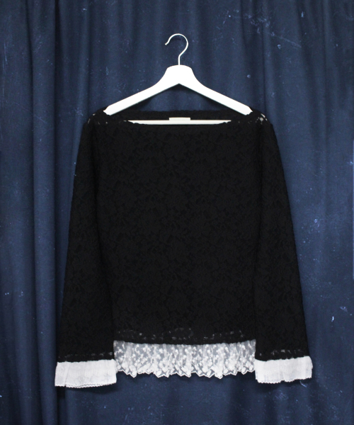 RUBATI(ルバティ)の「ソフィア ボートネック フリル レース ロングスリーブ Tシャツ_ブラック(Tシャツ/カットソー・レディース・その他・1/2)」の8枚目の写真