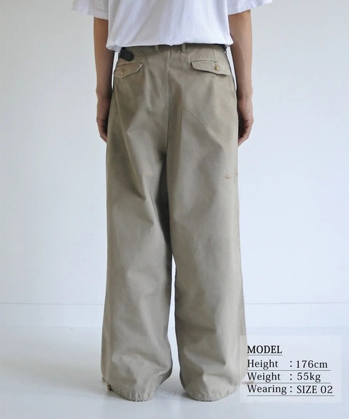 Anachronorm（アナクロノーム）の「【ANACHRONORM】DIRTWORK WIDE CHINO TROUSERS（チノパンツ・メンズ・ベージュ/グリーン・2/3）」の4枚目の写真