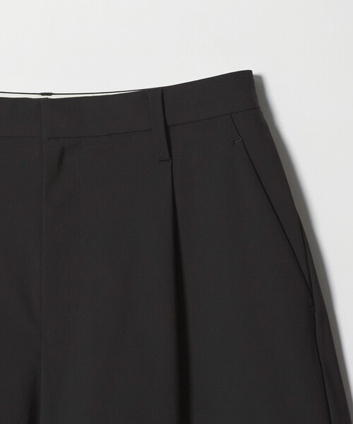 UNITED ARROWS GOLF(ユナイテッドアローズゴルフ)の「ウィメンズ 1P ショートパンツ 接触冷感 UV 2WAYストレッチ(その他パンツ・レディース・ベージュ/ブラック・M/S/L)」の3枚目の写真