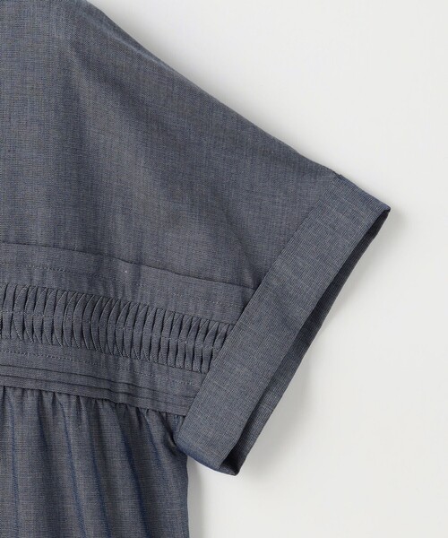 J.PRESS(ジェイプレス)の「シアーデニム フレンチスリーブ ブラウス(シャツ/ブラウス・レディース・ダルブルー系・11/9)」の5枚目の写真