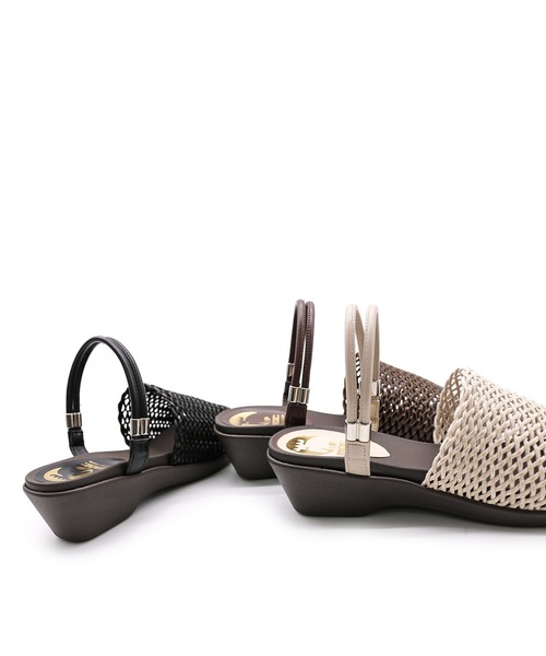 moz(モズ)の「【MOZ LAGOM】モズ アンティーク メッシュ 2wayウェッジ アンクルストラップサンダル フットベッド 4cmヒール(サンダル・レディース・ナチュラル/ブラック/ダークブラウン・M/L/LL/S)」の21枚目の写真