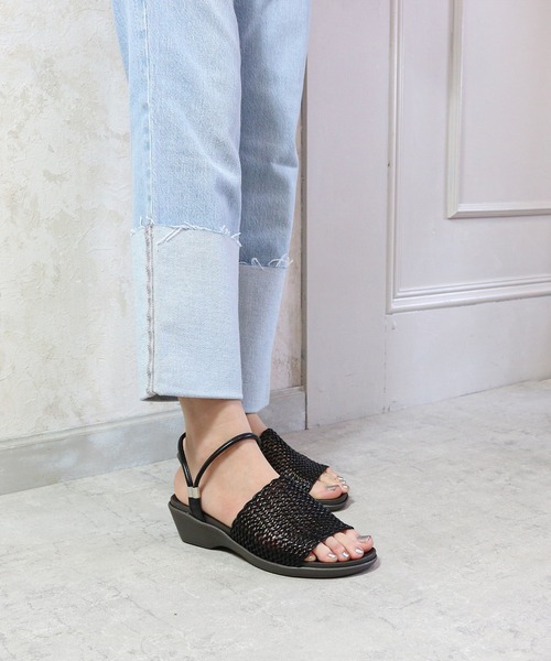 moz(モズ)の「【MOZ LAGOM】モズ アンティーク メッシュ 2wayウェッジ アンクルストラップサンダル フットベッド 4cmヒール(サンダル・レディース・ナチュラル/ブラック/ダークブラウン・M/L/LL/S)」の6枚目の写真