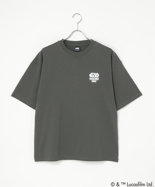 VENCEEXCHANGE（ヴァンスエクスチェンジ）の「STAR WARS スターウォーズ／マンダロリアン・アンド・グローグーバックプリントTシャツ（Tシャツ/カットソー・メンズ・ブラック/アイボリー・M/L）」の6枚目の写真