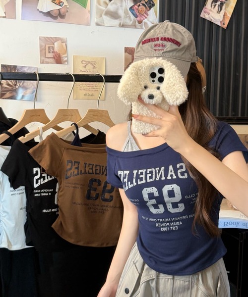 Teem Store(チームストア)の「【カップ付き】英文字サイドギャザーワンショルタイトTシャツ(Tシャツ/カットソー・レディース・ネイビー/ブラウン/ホワイト/ブラック・F)」の16枚目の写真